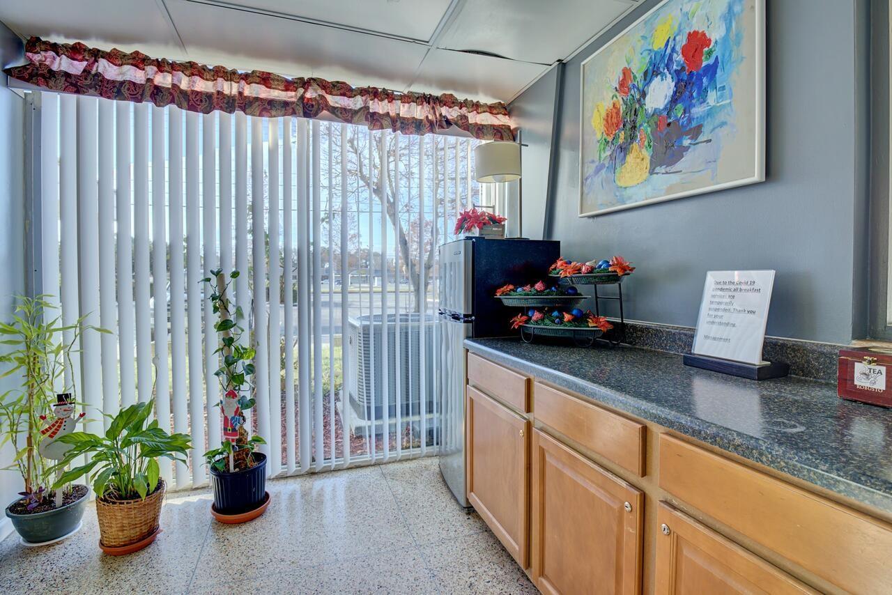 Motel 6 Norfolk, Va East Little Creek Экстерьер фото