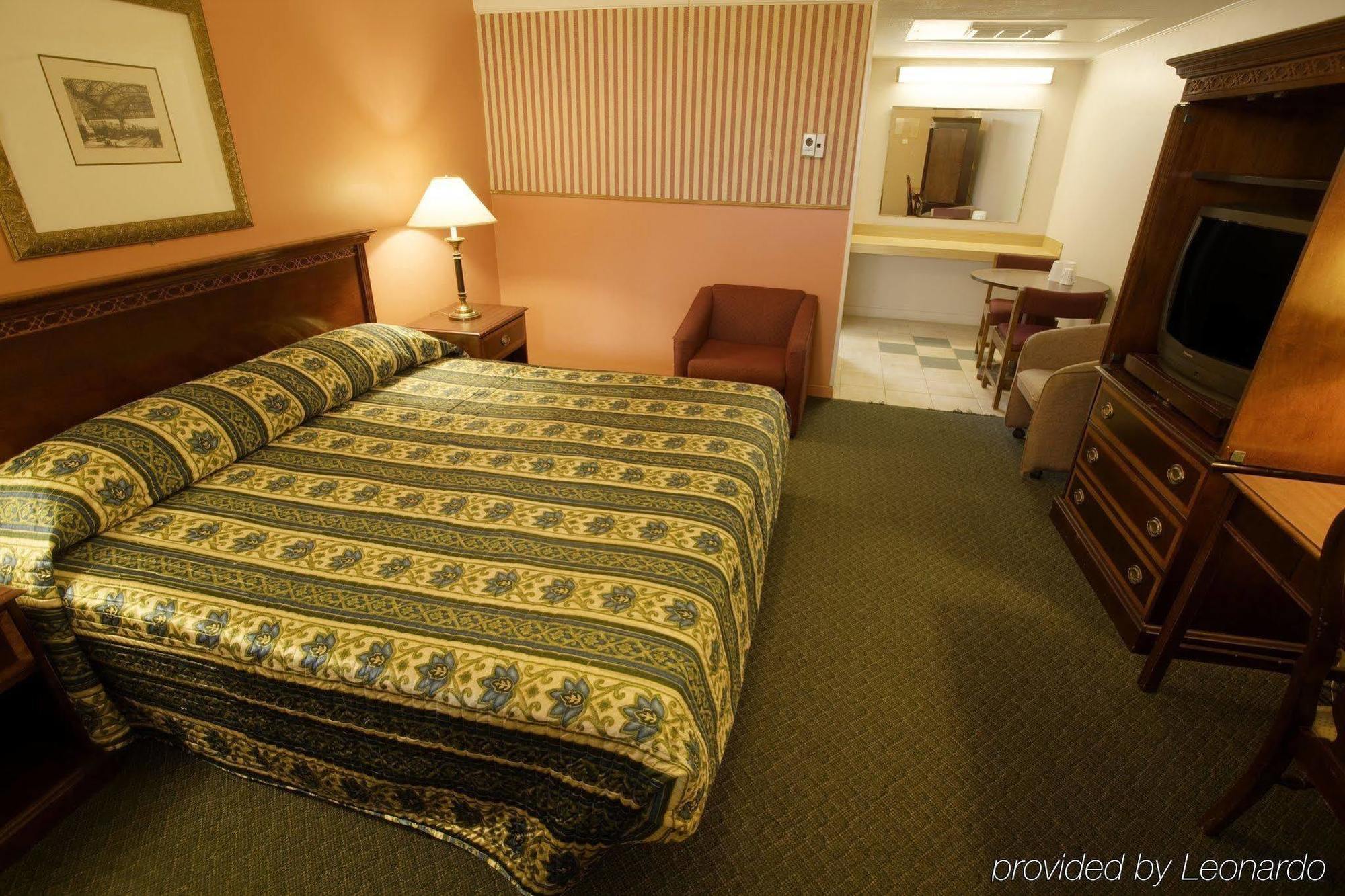 Motel 6 Norfolk, Va East Little Creek Номер фото